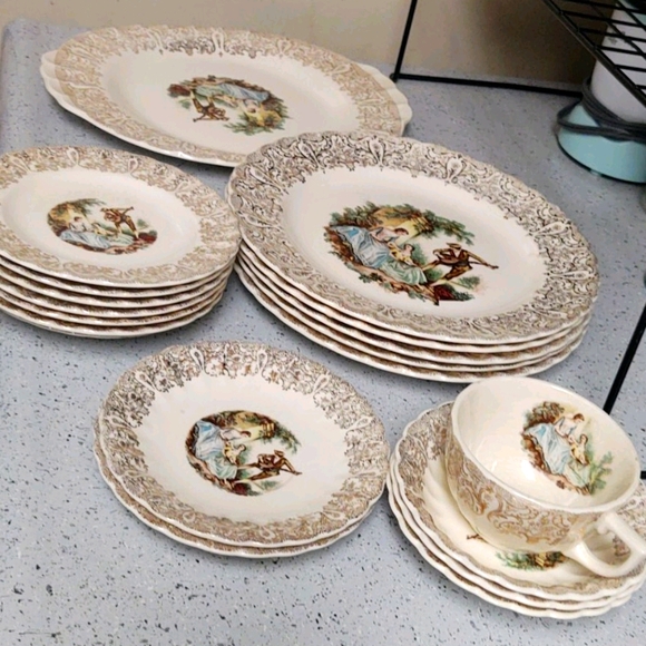 Sebring vintage dining set - 22k gold trim - Picture 1 of 6